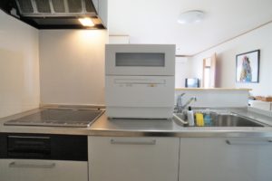 卓上型の食洗機にもゴキブリが！？ゴキブリ出現の原因と対策を紹介！