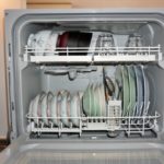 食洗機に食器は入れっぱなしにしてはダメ？清潔に利用するポイントを紹介